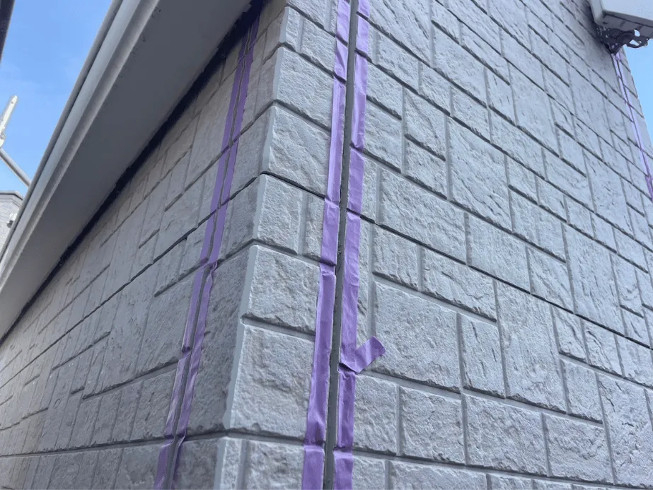 窓周りサイディングのシーリング打ち替え仕上がり｜防水補修工事