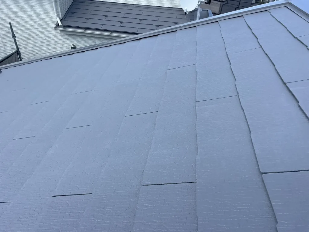 屋根塗装 中塗り 上塗り 施工写真 スレート屋根 仕上げ工程5